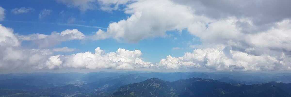 Flugwegposition um 11:19:29: Aufgenommen in der Nähe von Gemeinde St. Michael in der Obersteiermark, St. Michael in der Obersteiermark, Österreich in 2228 Meter